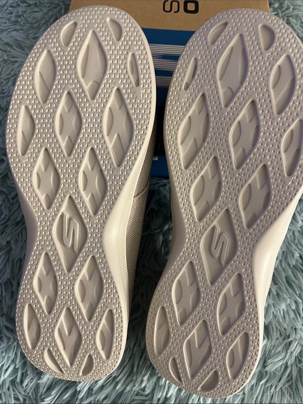 SKECHERS GO STEP LIGHT NIB Women's Knit Lace-Up Sneakers - Taupe Size 8.5 - Picture 9 of 9